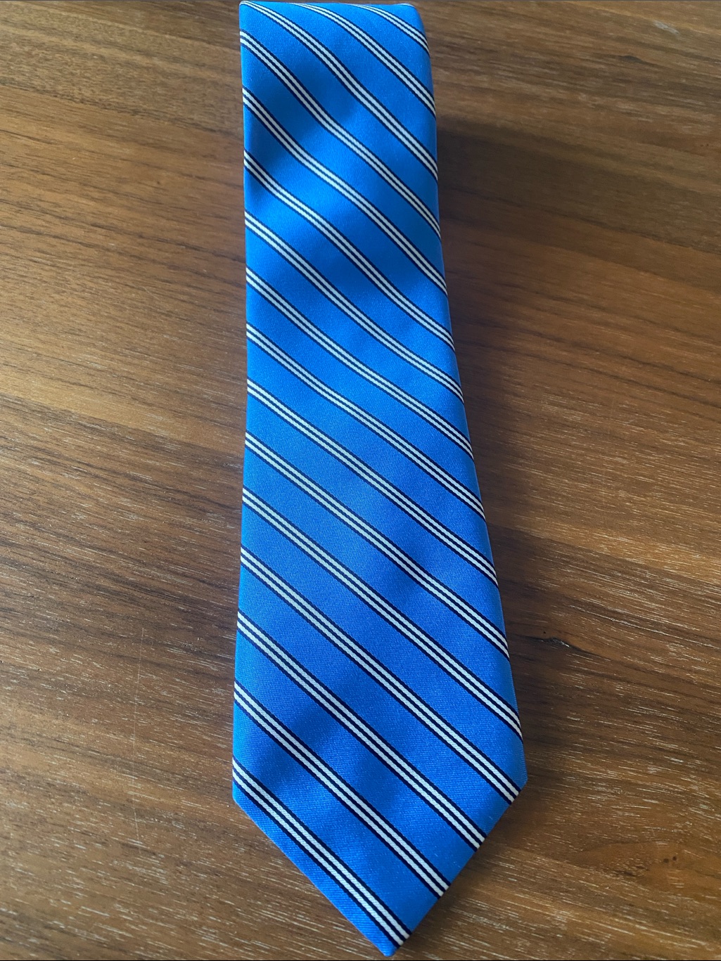 Brooks Brothers Bright Blue Diagonal Stripe Silk Tie With White And Navy